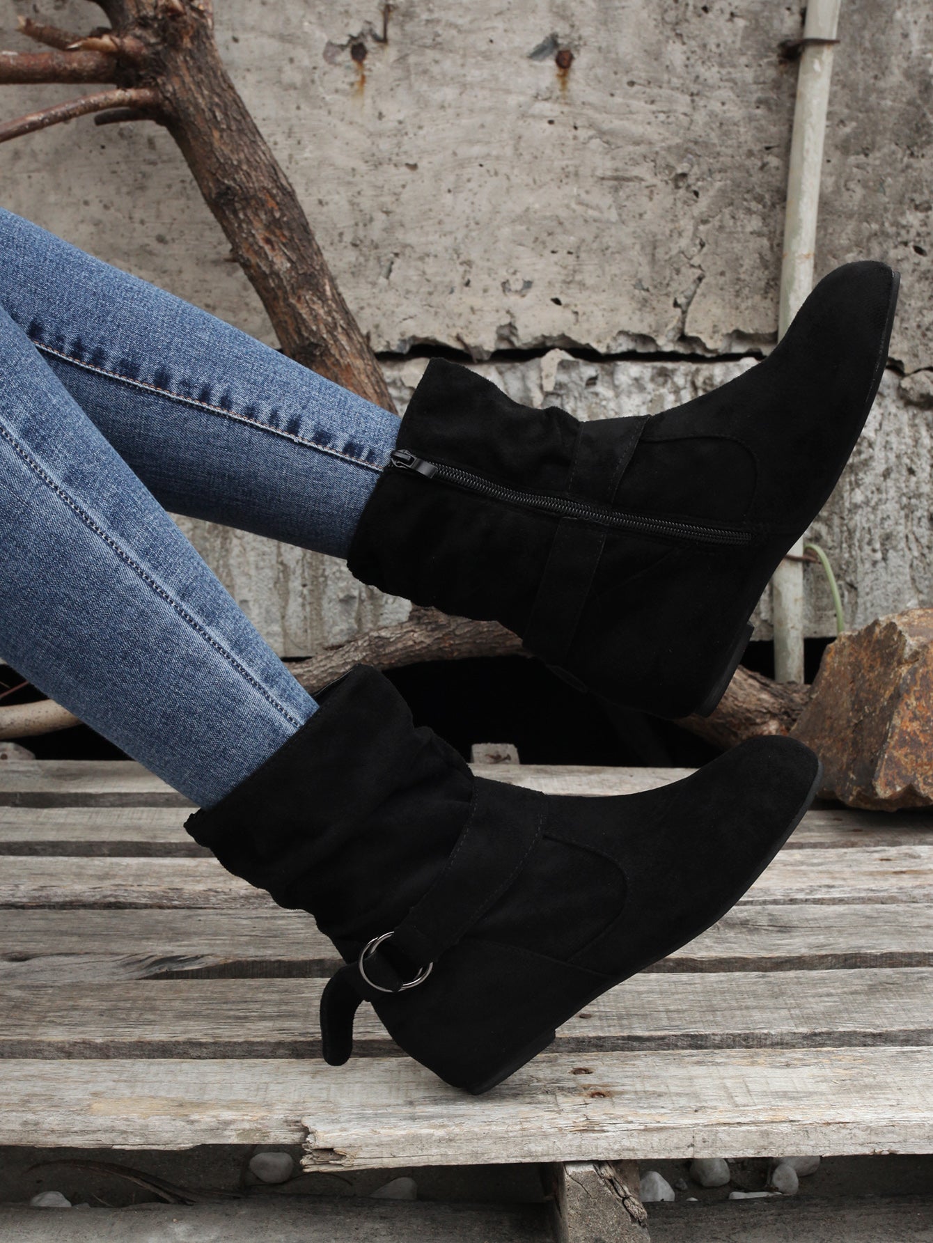 Womens Classic Solid Color Ankle Boots with Round-Toe Design - Fashion Buckle Belt & Side Zipper Closure - Ultra-Comfortable Outdoor Shoes for Stylish Adventures