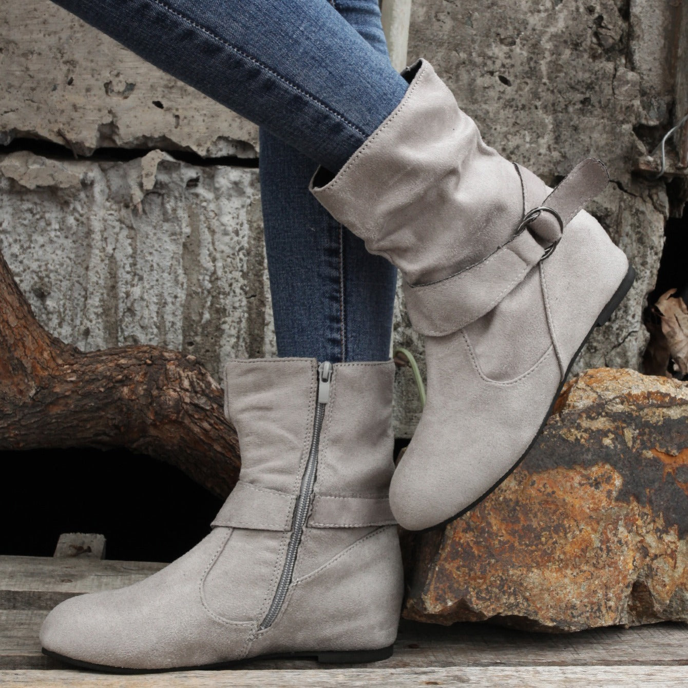 Womens Classic Solid Color Ankle Boots with Round-Toe Design - Fashion Buckle Belt & Side Zipper Closure - Ultra-Comfortable Outdoor Shoes for Stylish Adventures