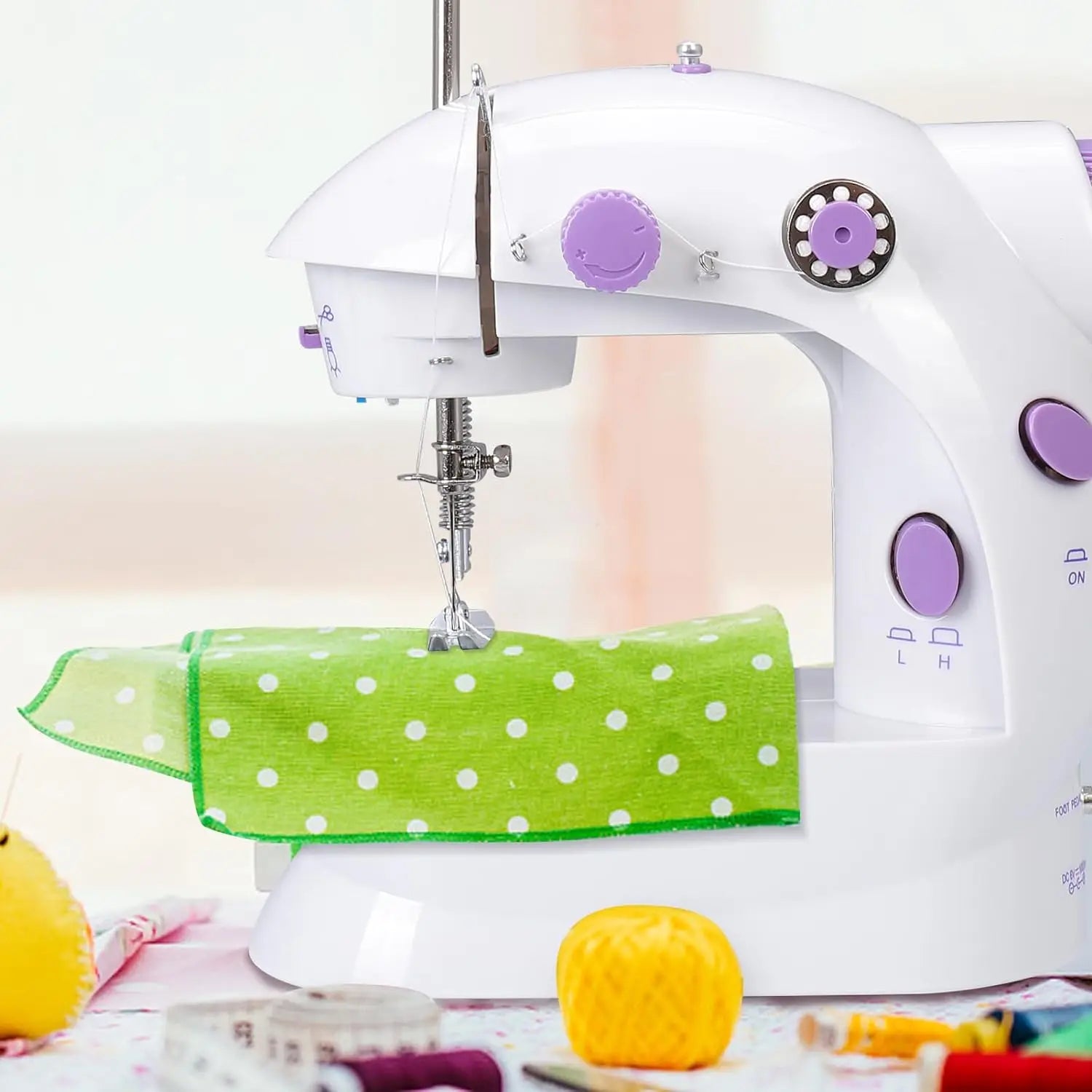 Household Sewing Machine Portable Electric Sewing Machines with Light and Speed Control for Beginner DIY Home Sewing Accessories