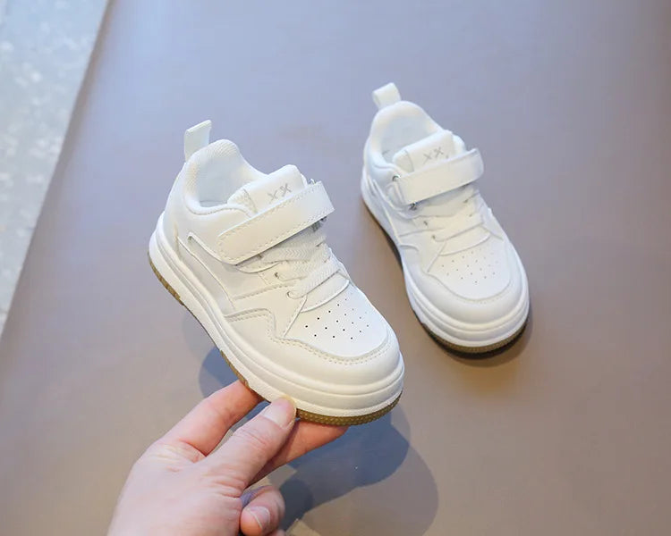 Children's White Shoes Spring and Autumn Kid's Sports Shoes Anti slip Lightweight Boys Board Shoes Soft Sole Baby Casual Shoes