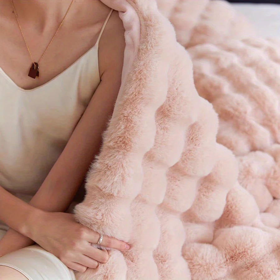 Decorate your home with this soft and comfortable plush blanket - the touch of lying on clouds