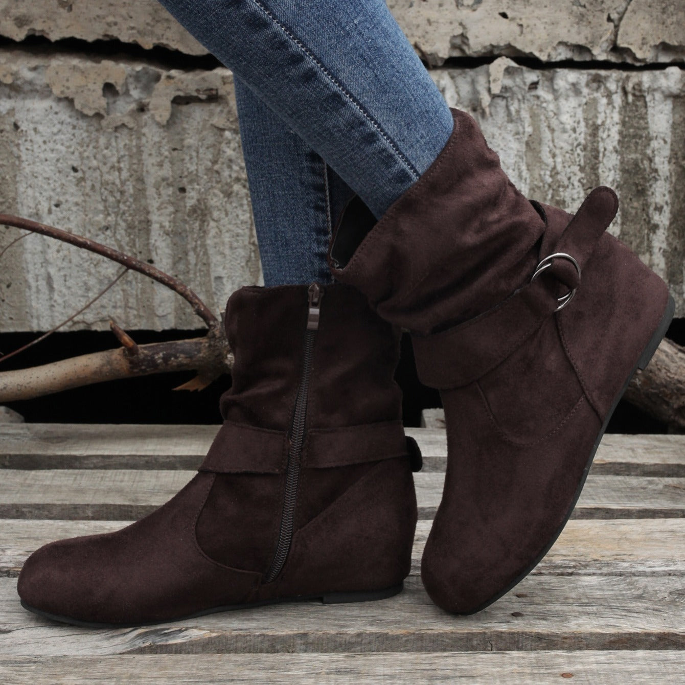 Womens Classic Solid Color Ankle Boots with Round-Toe Design - Fashion Buckle Belt & Side Zipper Closure - Ultra-Comfortable Outdoor Shoes for Stylish Adventures