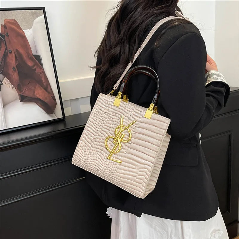 Trendy Vintage Messenger Bag For Women - High-End Leather Crossbody Clutch Minimalist Casual Tote With Designer Letter Logo