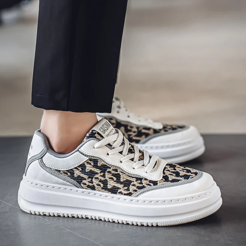 2025 New Niche Comfortable Board Shoes Trend Fashion Casual Sports Breathable Thick Sole Low Top Men's Shoes men shoes sneakers*