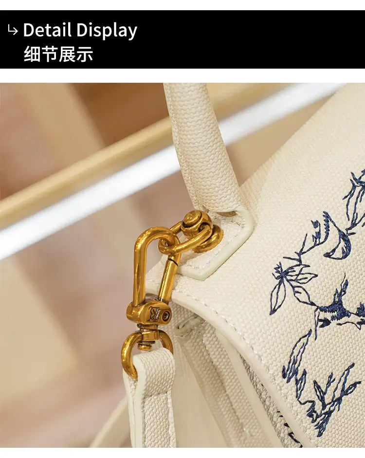 Designer brand women's handbag for autumn and winter 2025, new high-end single shoulder crossbody small square bag, fashionable