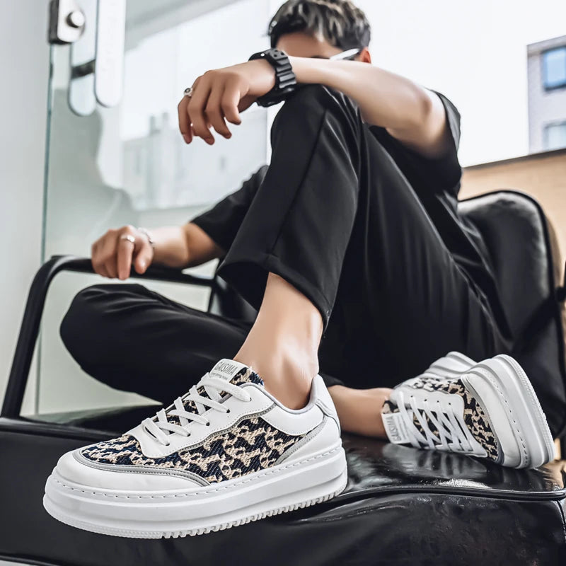 2025 New Niche Comfortable Board Shoes Trend Fashion Casual Sports Breathable Thick Sole Low Top Men's Shoes men shoes sneakers*