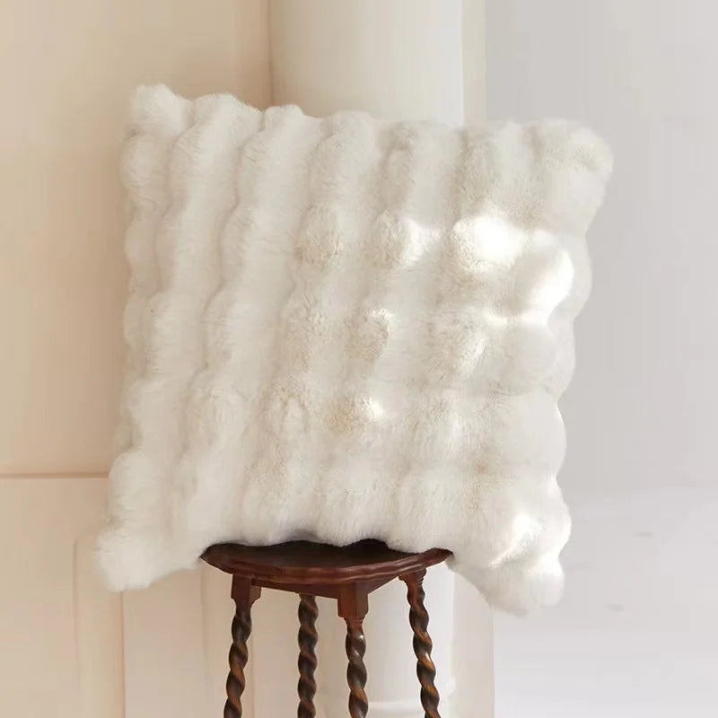 Decorate your home with this soft and comfortable plush blanket - the touch of lying on clouds