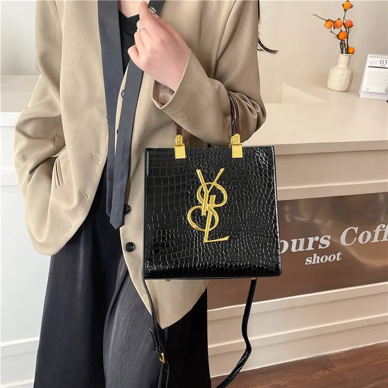 Trendy Vintage Messenger Bag For Women - High-End Leather Crossbody Clutch Minimalist Casual Tote With Designer Letter Logo