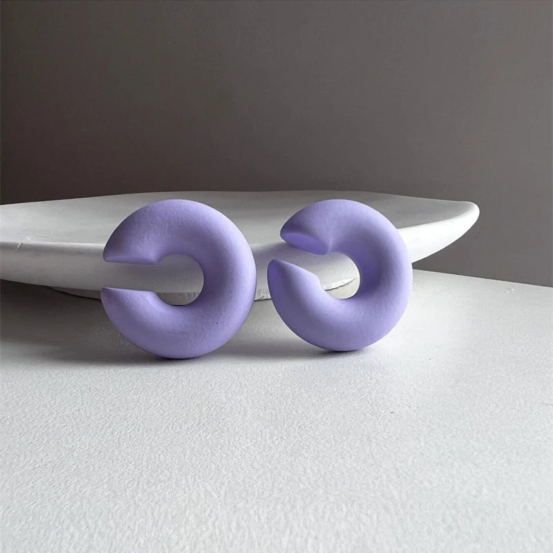 1 Pair Simple Round Circle Clip Earrings For Women C Shape Acrylic Red Blue Black Pink No Pierced Cartilage Lightweight Ear Cuff