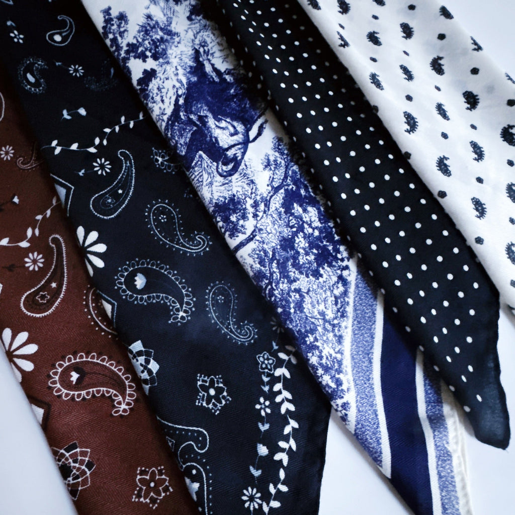 Textured Style Square Scarf – Versatile Accent for Hair, Neck & Handbags
