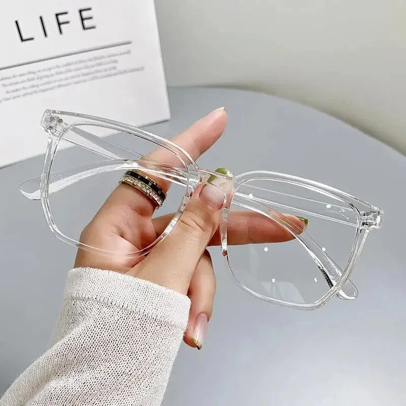 Anti-blue Light Glasses for Women with Regular Eyeglass Frame Finished Retro Flat Light Frame
