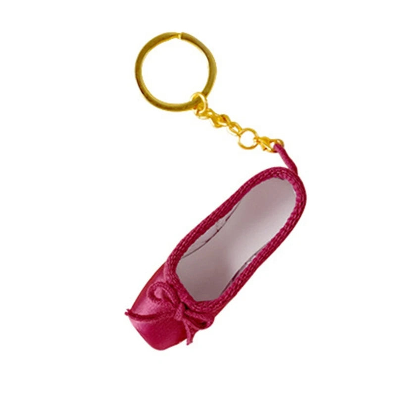 31BB Delicate Satin Pointe Shoes Keyring Mini Ballet Accessories Cute Keychain Charm Chain Bag Pendant for Dance Enthusiasts