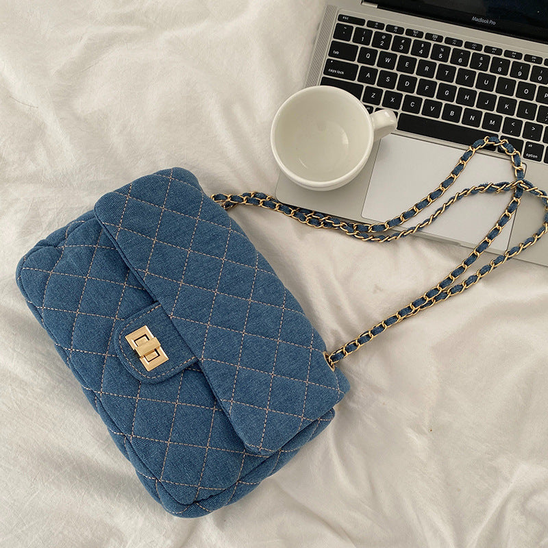 Winter Quilted Denim Women Shoulder bags Luxury Fashion Trends Chain Handbags and Purses Diamond Grain Female Crossbody Bags