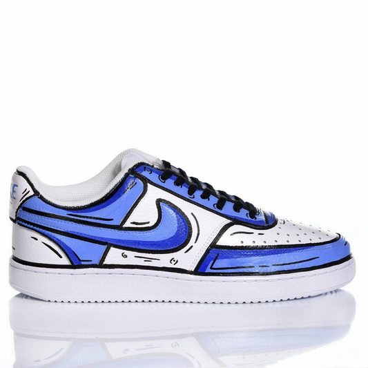 NIKE WHITE SNEAKERS
