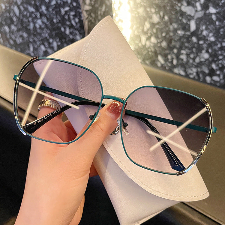 2021 new net red fashion sunglasses men's Korean square elliptical jug mirror women's personality anti-UV glasses