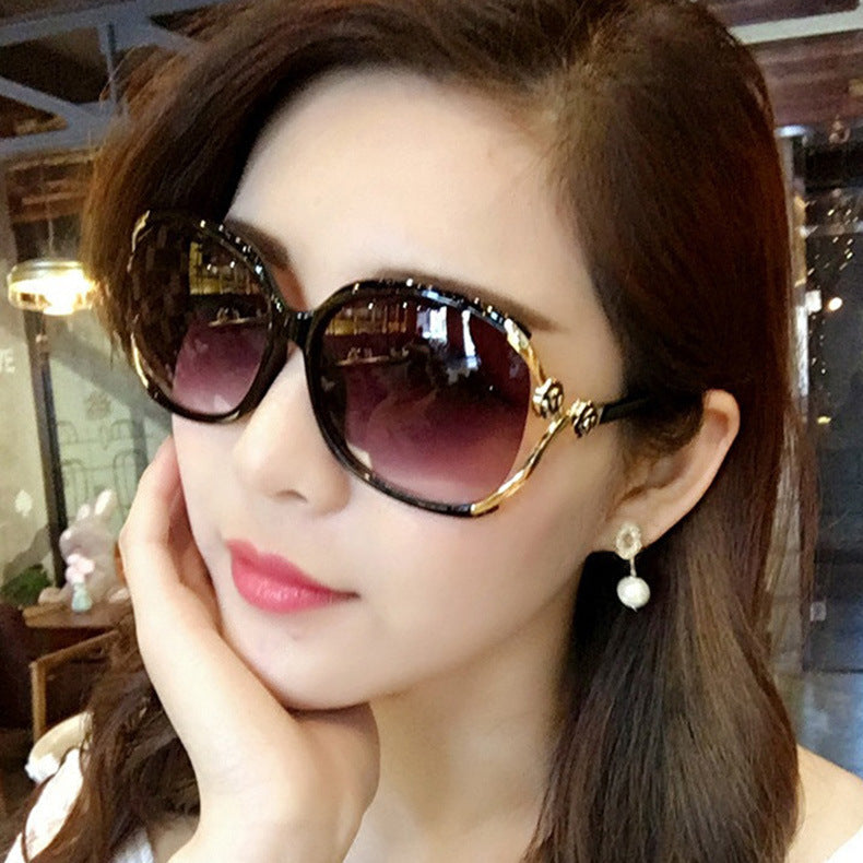 Quality network red live new mountain tea flower sunglasses female hollow paint rose flower ink mirror tide glasses